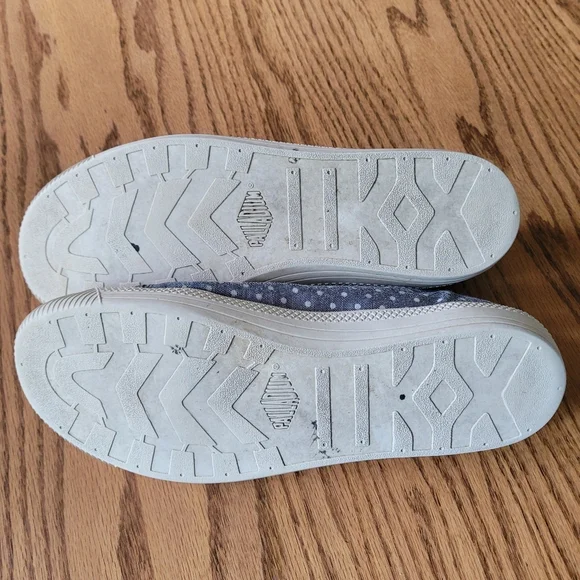 Palladium blue poka dot tennis shoes size 8 - Picture 5 of 6
